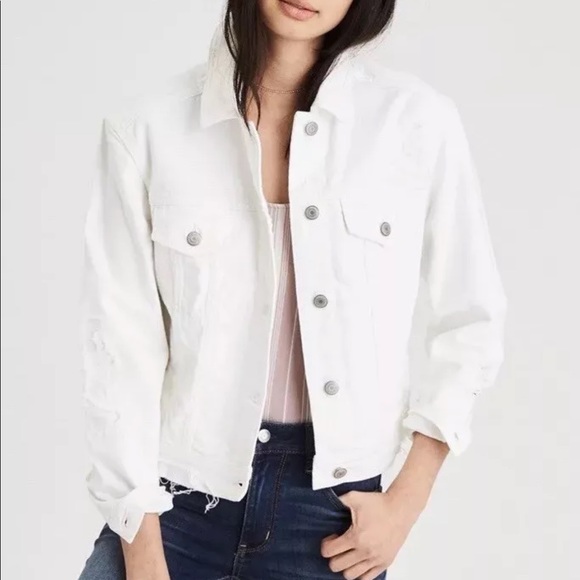 American Eagle Outfitters Jackets & Blazers - AE AMERICAN EAGLE WHITE DESTROYED DENIM JACKET L